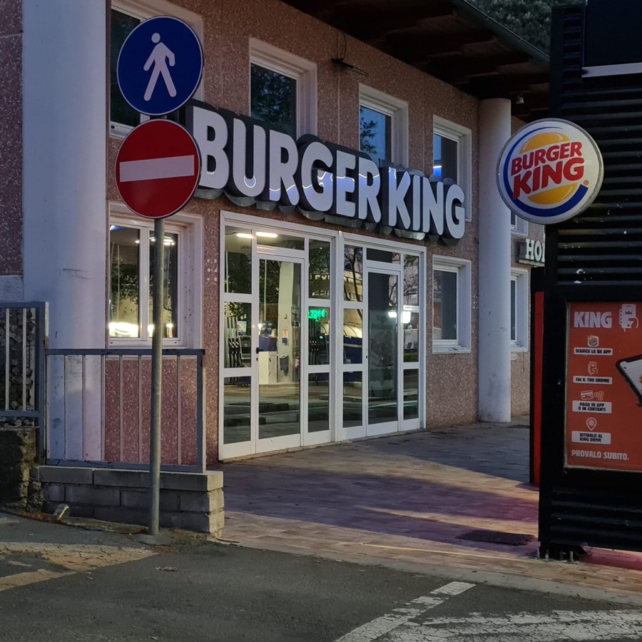 “Giallo” Burger King a Genzano: chiuso da giorni, senza notizie sulla riapertura