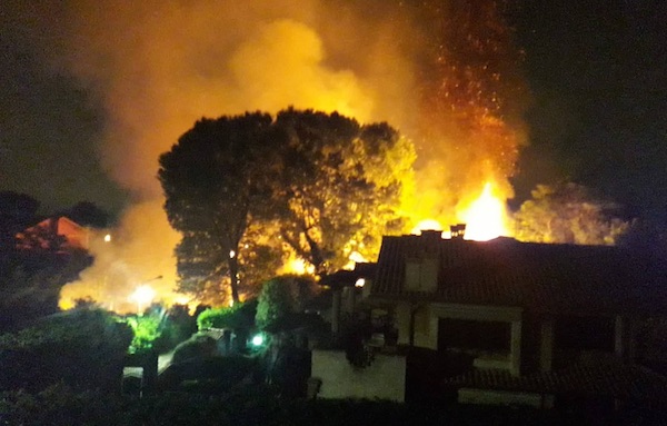 incendio vecchioBorgo roccadipapa ilmamilio