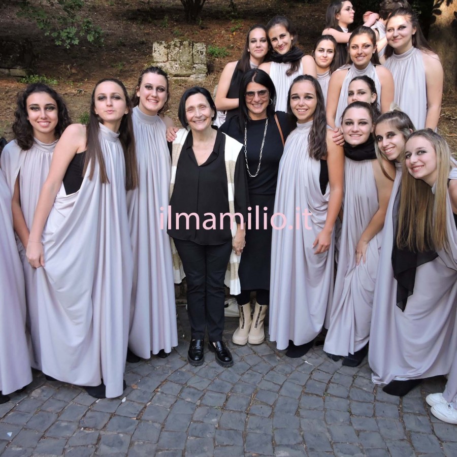 Albano Laziale | Grande successo degli spettacoli di Teatro Antico a Villa Ferraioli con gli studenti del Liceo U. Foscolo e altre Scuole