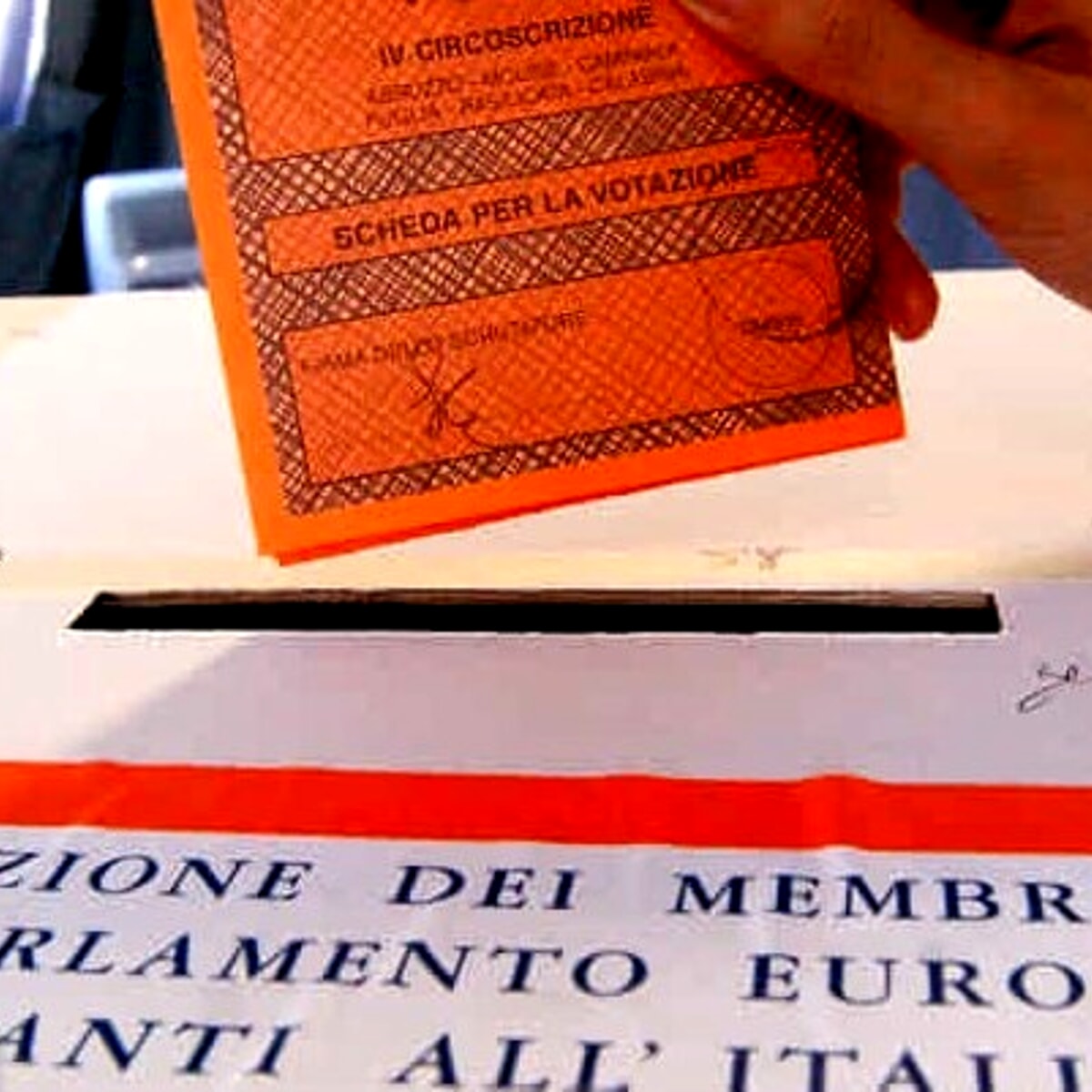 Elezioni Europee | Affluenza ore 12 ai Castelli intorno al 23%. Comunali:  Rocca Priora e Monte Porzio al 36% - Il Mamilio