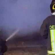 Ariccia | Incendio nella notte all'interno di un grande magazzino 