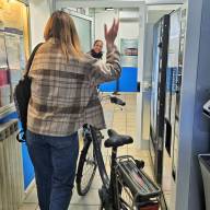 Ruba la bicicletta ad una giovane donna alla stazione di Ciampino: rintracciato e denunciato